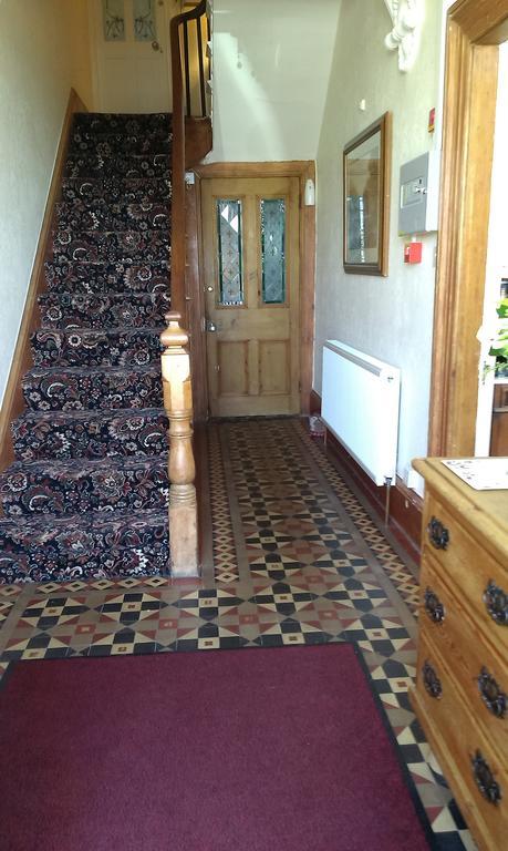 Min Y Don Guest House Llanfairfechan Exterior foto